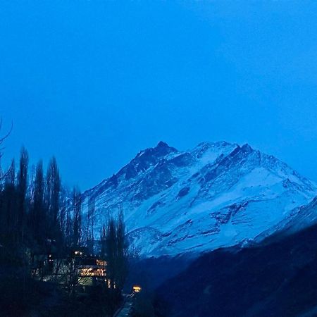 Old Hunza Inn Karimabad  Buitenkant foto