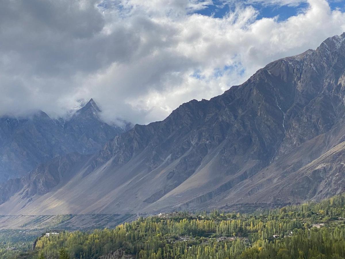 Old Hunza Inn Karimabad  Buitenkant foto